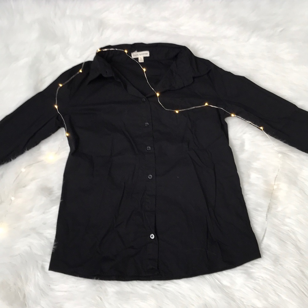 Small junior button up dress shirt.